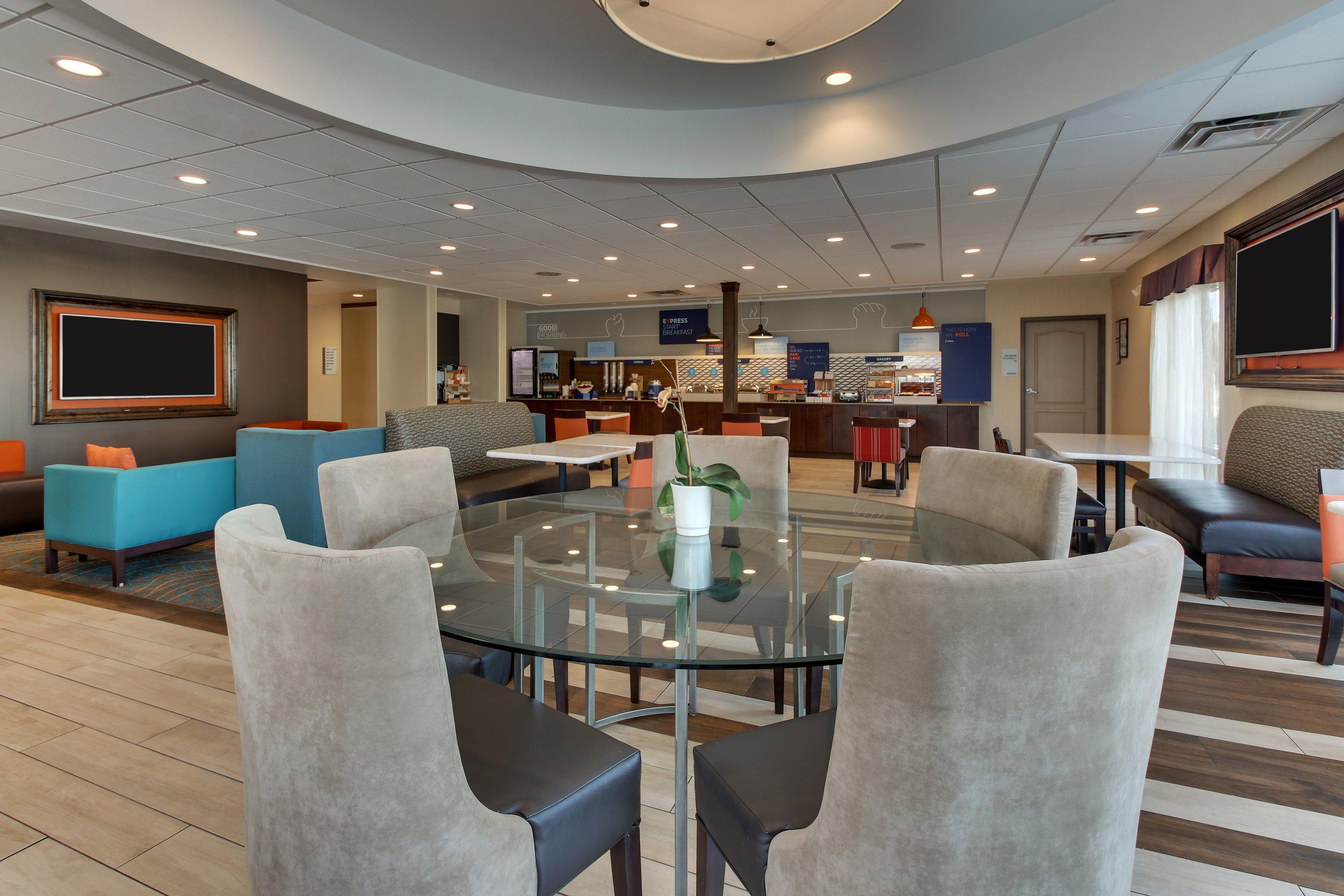 Holiday Inn Express & Suites Cheektowaga North East By Ihg Exteriör bild