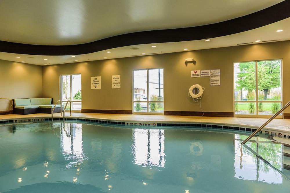 Holiday Inn Express & Suites Cheektowaga North East By Ihg Exteriör bild